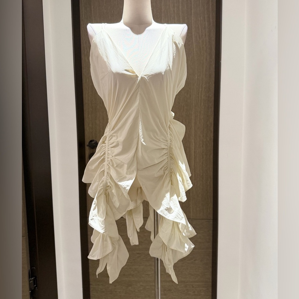 Aknvas Pearl Ruffle Top - Picture 2 of 14